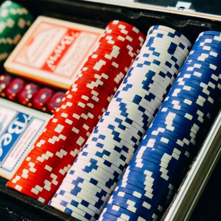 7 vienkāršākās un grūtākās tiešsaistes kazino spēles
